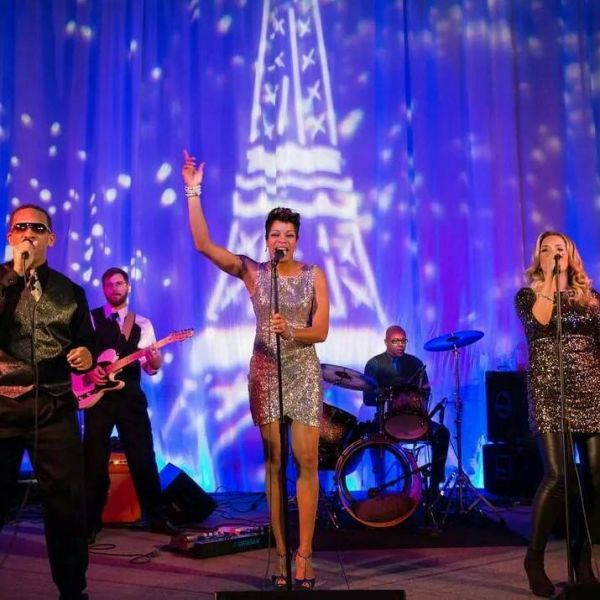 Dwanna Hughes & Prime Time Band : Corporate Event Band
