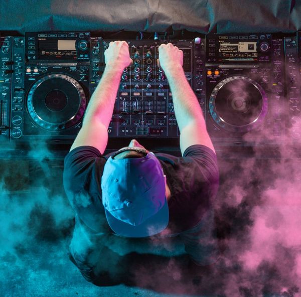 Bad Color : DJ