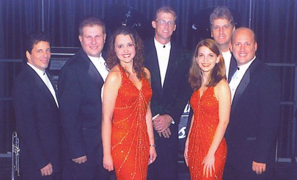 Grooves : Corporate Event Band