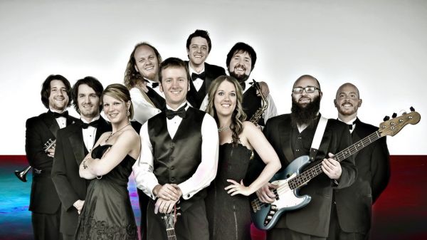 Nationwide Coverage : Wedding Reception Band