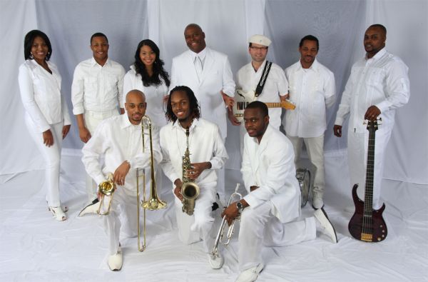 Gino : Wedding Reception Band