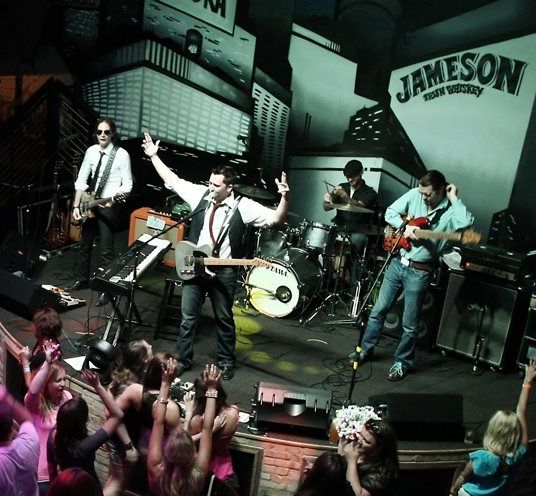 Ty Reynolds Band : High School Party Band